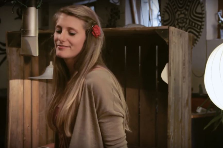 klangholz-flowergirl.jpg