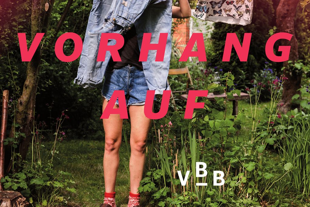 Spielzeitplakat_titel.jpg