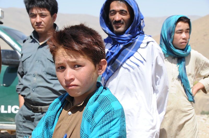 800px-Hazara_people_from_central_Afghanistan.jpg