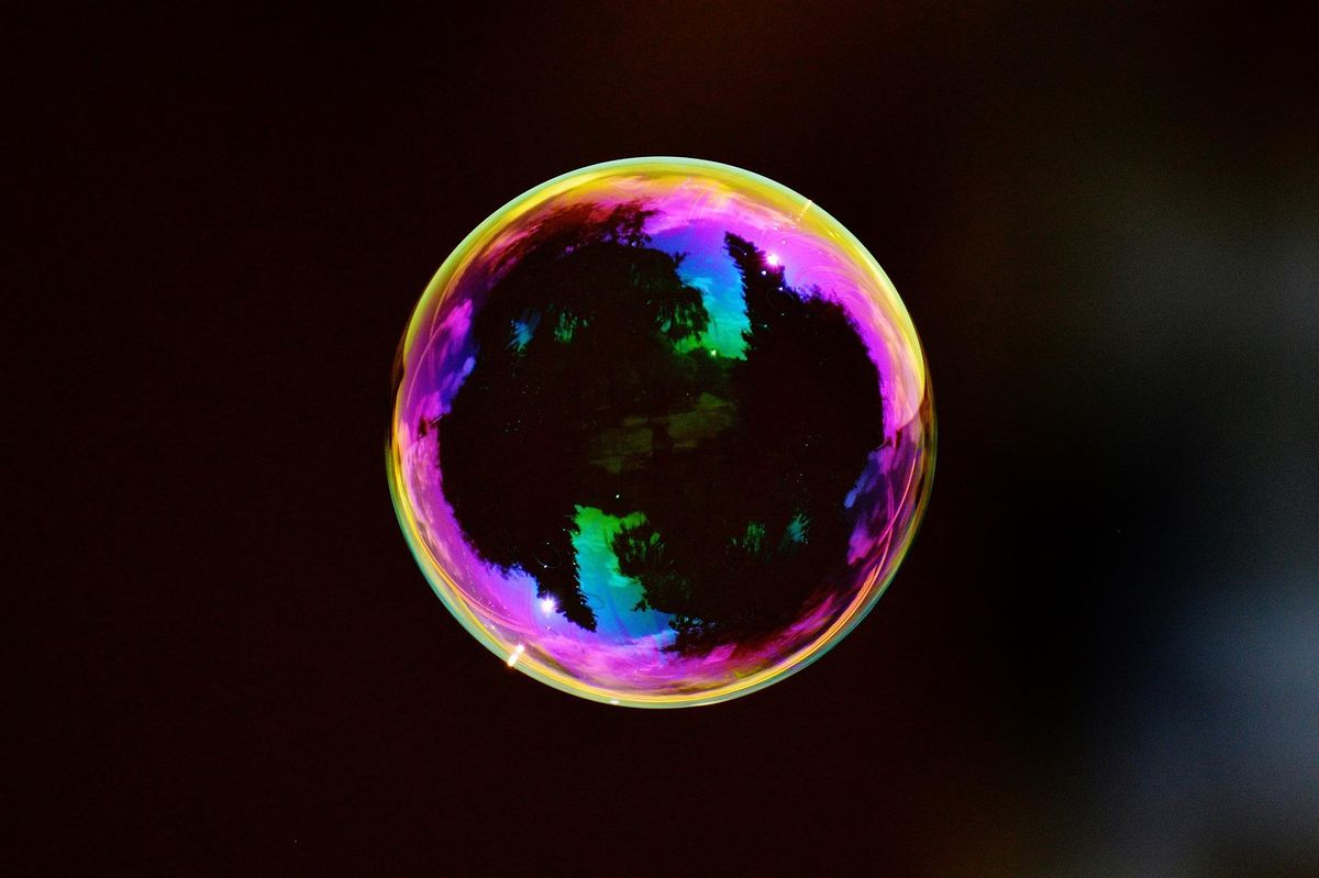 soap-bubble-824558_1920.jpg