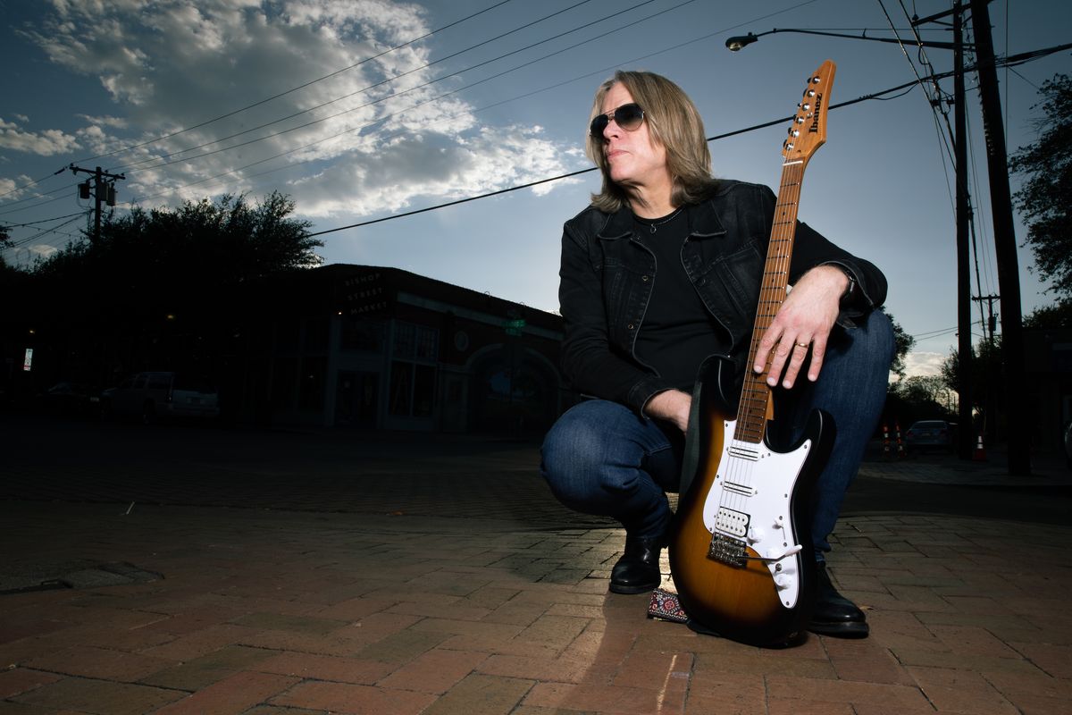 Andy Timmons (1)