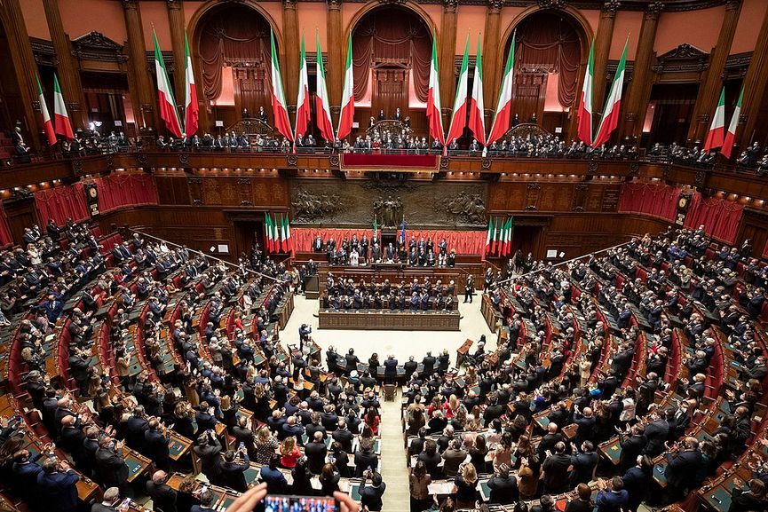Camera_dei_deputati_Aula_Palazzo_Montecitorio_Roma